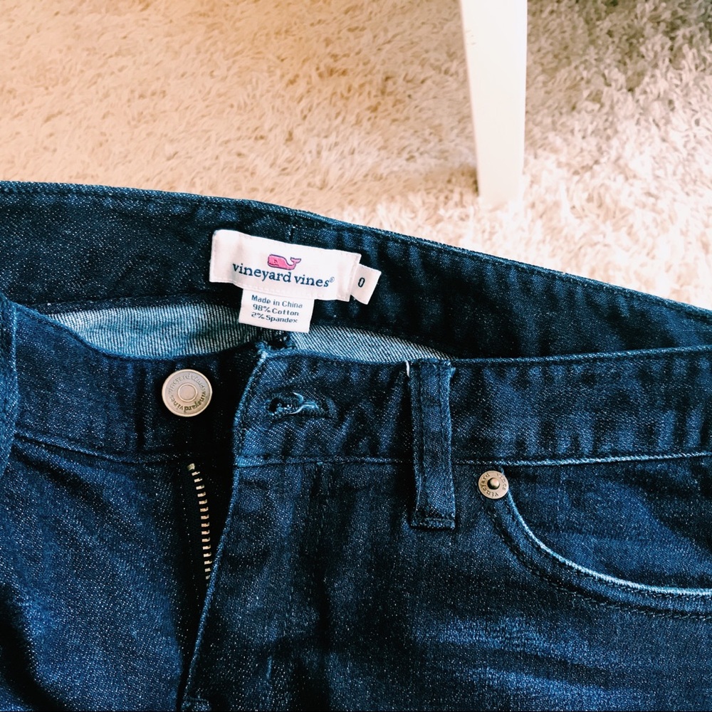 VINEYARD VINES ✨ Dark Wash Jean